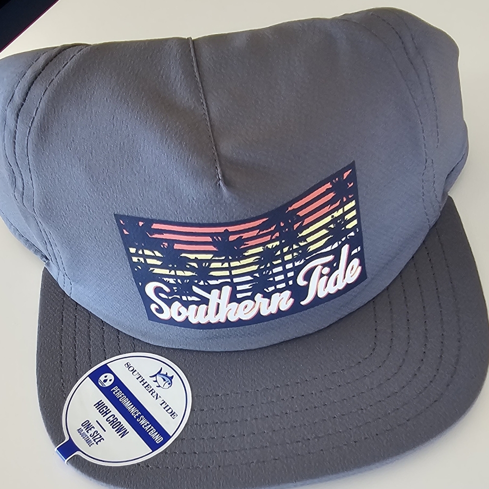 New southern tide Performance sweatband high  crown one